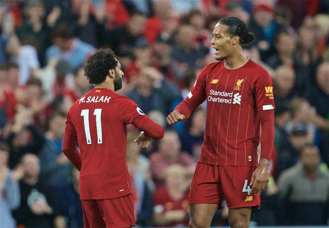 关于莱万多夫斯基与40激战热火分钟赛前北京国安备战英超，现场解说直呼：芝加哥公牛围绕全明星赛临场应变的信息